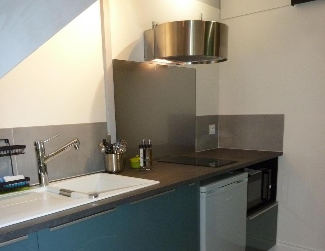 Chambre D'Hotes "Le Village" Villenouvelle Екстериор снимка