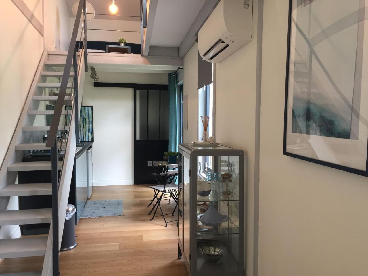 Chambre D'Hotes "Le Village" Villenouvelle Екстериор снимка